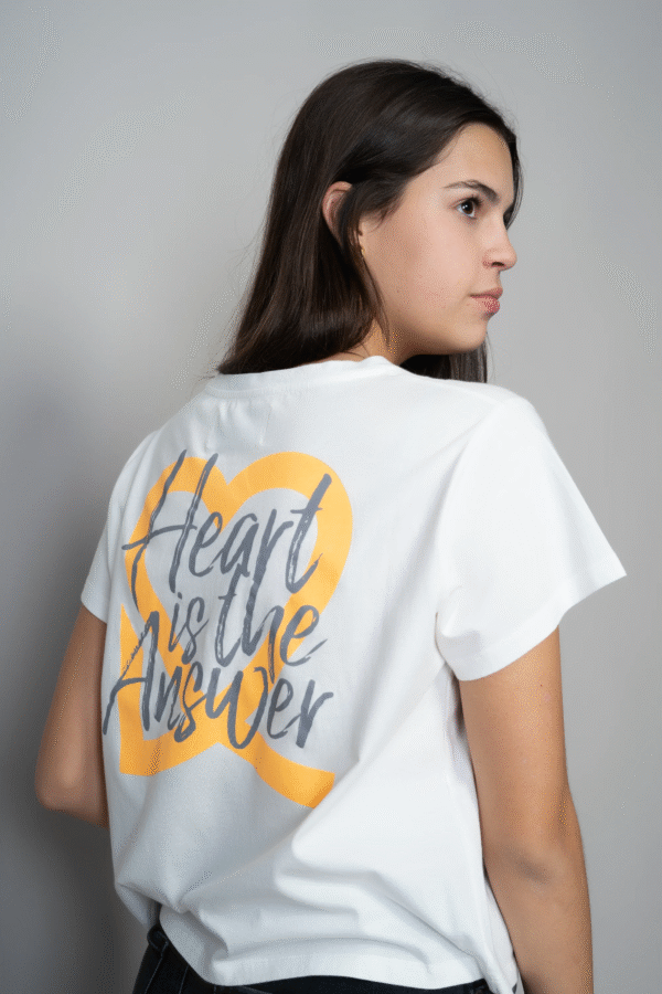 CAMISETA HEART BLANCA RILOTTA - Imagen 3