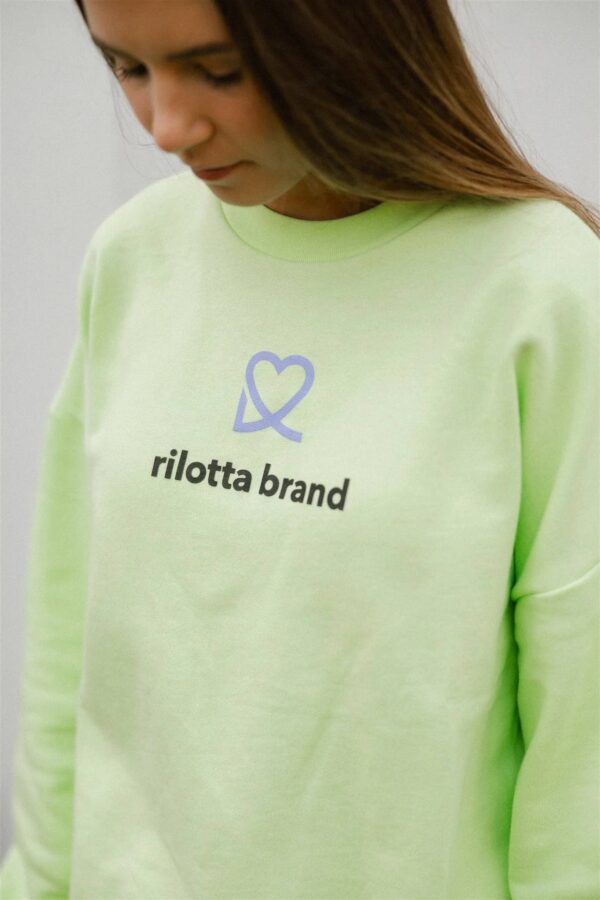 SUDADERA SUMMER LOVING VERDE MANZANA - Imagen 2